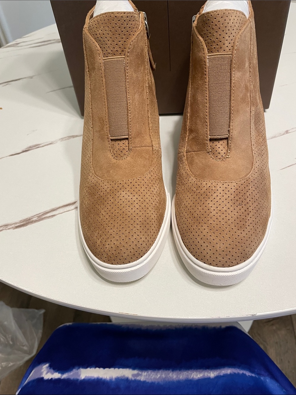 PAOLO Anna Soft Suede Elevated Ancle boots New in Box Sz 6 1/2 M